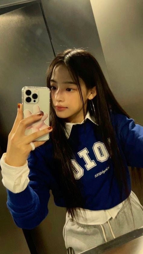 아름다운 소녀 김민지(뉴진스 민지 샤넬 앰버서더)