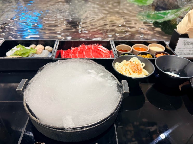  고속터미널 맛집 일상정원 센트럴시티점 | 구름, 미소 스키야끼: 서울/반포동