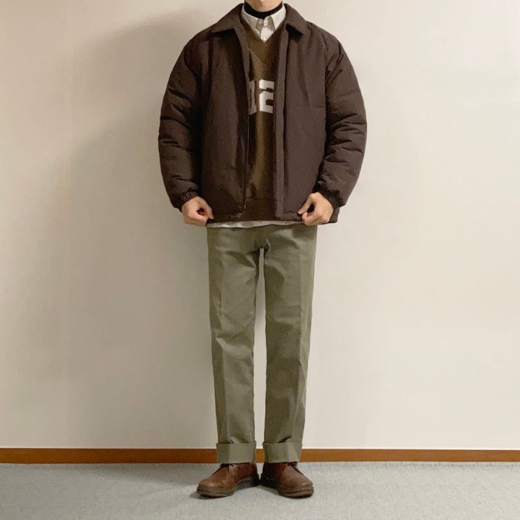 지제뮤지엄 V NECK SWEAT SHIRTS BROWN, ZIZEMUSEUM 브이넥 스웨트셔츠 후기