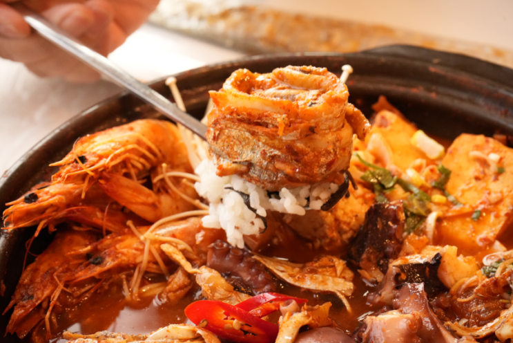  용머리해안 맛집 오션뷰보며 해산물 만끽한 송악통갈치&순천미향