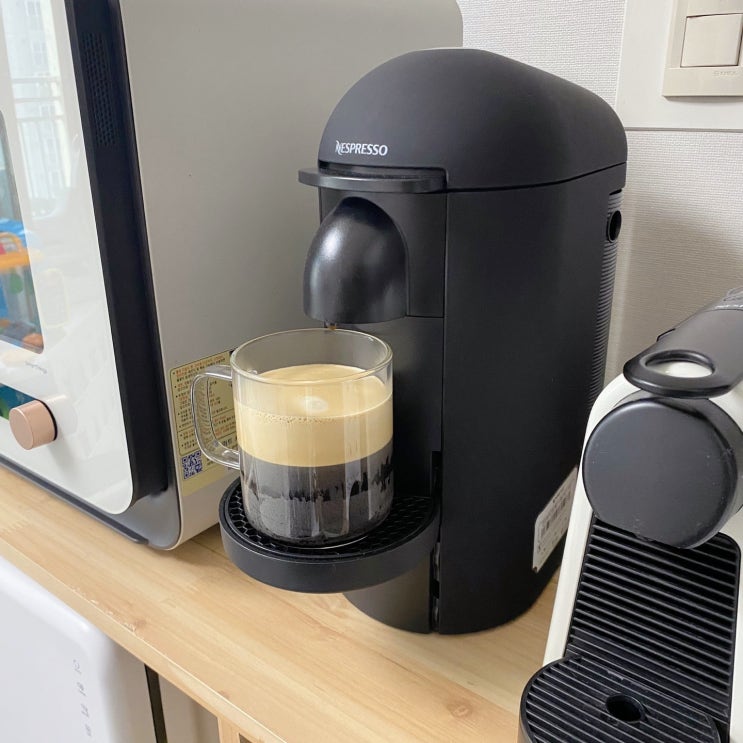 l 네스프레소 커피 머신 버츄오 플러스 l 풍미가 다른 홈 카페 캡슐커피 머신 추천