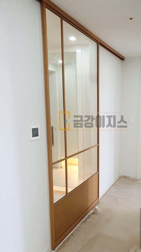 부산중문[대연힐스테이트푸르지오] 원슬라이딩 현관중문 시공, 설치 : 네이버 블로그