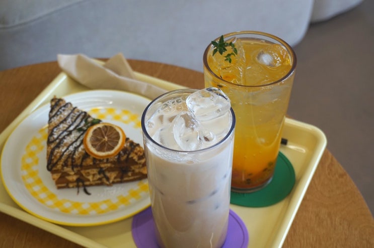  용봉동카페추천 애견동반 가능한 카페던 던에드워드페인트