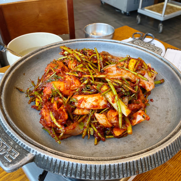  맵단맵단 너무 좋아~  군산오징어 본점, 볶음밥까지 완벽했다