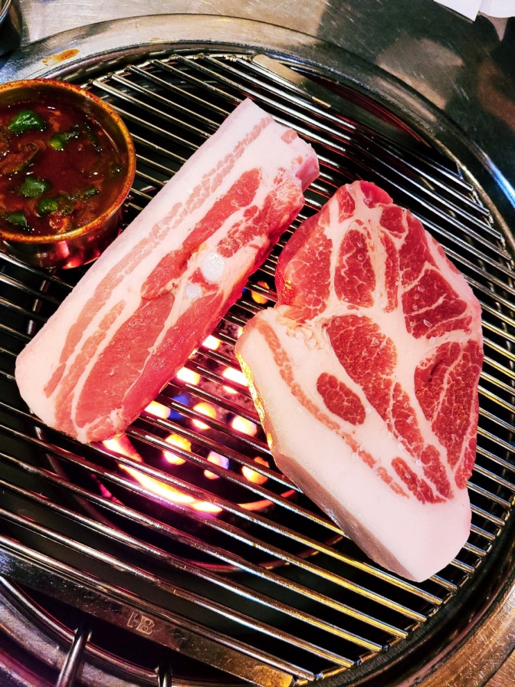 신당역맛집 제주돈사돈 신당점 유명인들도 반한 고기집 근고기맛은? 주차팁 신당역맛집 제주돈사돈 신당점 유명인들도 반한 고기집 근고기맛은? 주차팁