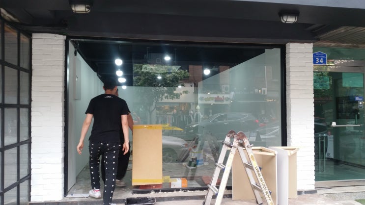  페인트 색상 선택과 트렌드 예측