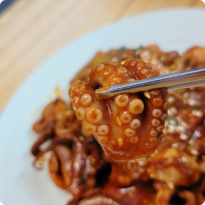 존맛탱 불쭈꾸미, 불무뼈닭발 밀키트 캠핑 술안주 추천합니다.