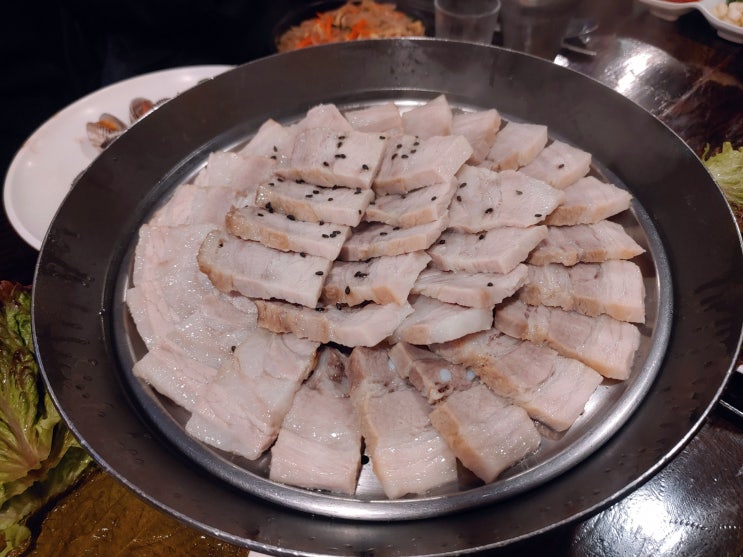 송파구 방이동) 대박쌈 - 살짝 올라오는 돼지의 향기 송파구 방이동) 대박쌈 - 살짝 올라오는 돼지의 향기