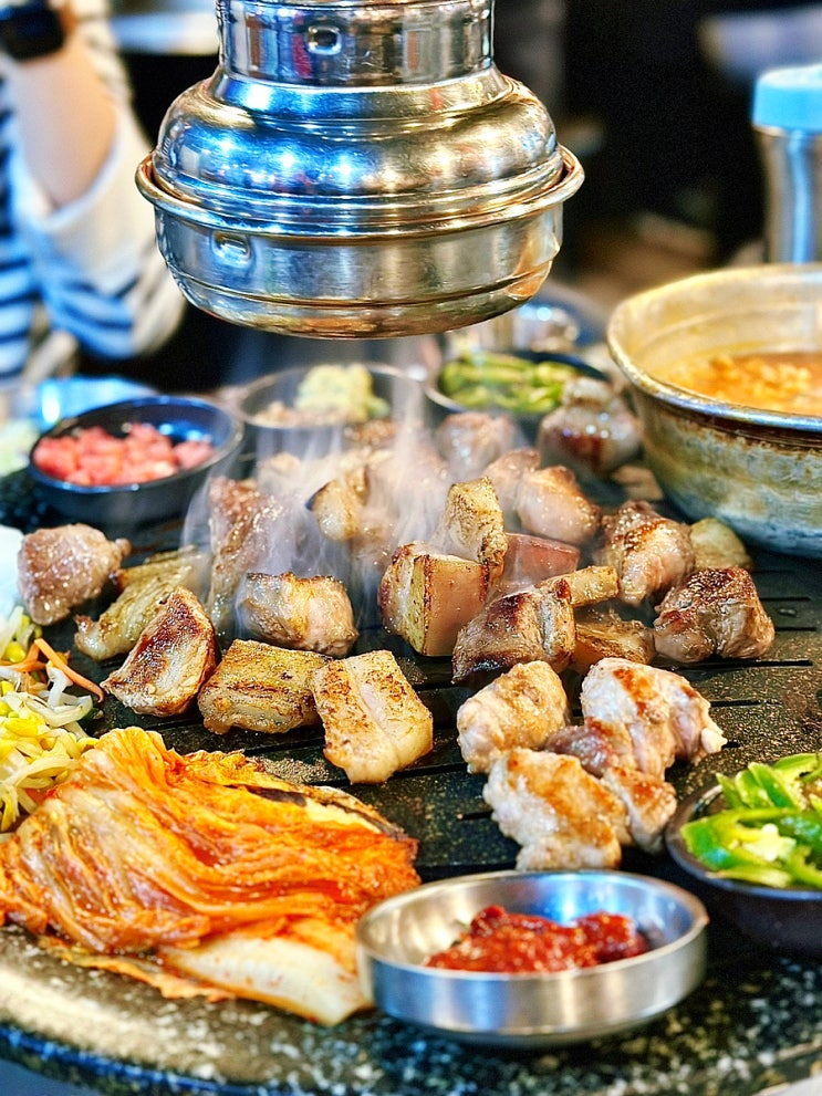  수유 맛집 제주 먹고기 1등 고기집 조연탄 : 본점 목동점 비교 후기
