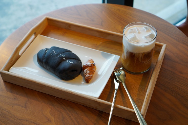  포항덕수동카페 추천, 커피와 소금빵이 맛있는 리클라스