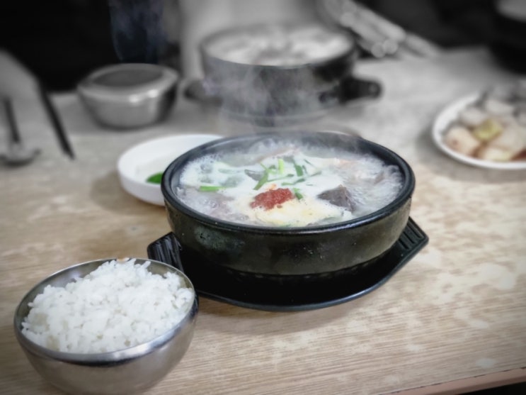  성수동 뚝도청춘시장 근처 혼밥하기 좋은 맛집 가성비 식당(수제 양정순대국 본점)
