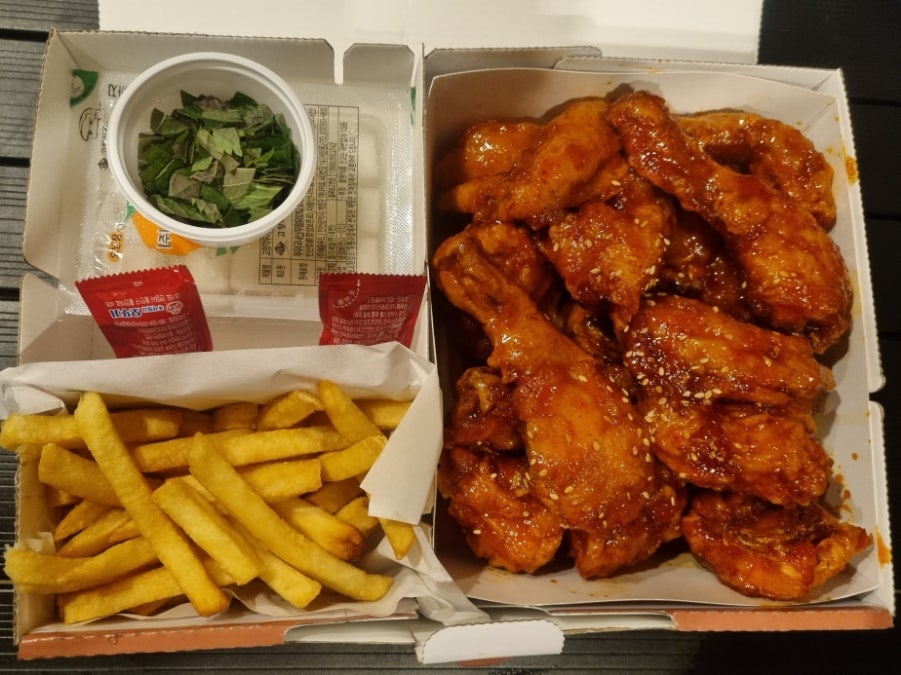 코리엔탈깻잎두마리치킨 가평점 사진 6