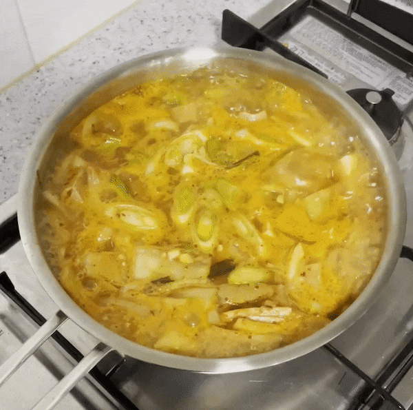  <자취생 집밥일기 4> 맛있는 부대찌개 만들기