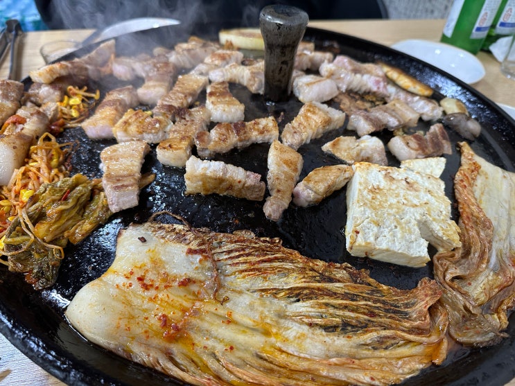  택시 기사님의 추천으로 가본 의정부 녹양동 싹쓰리 솥뚜껑 김치 삼겹살 맛집!