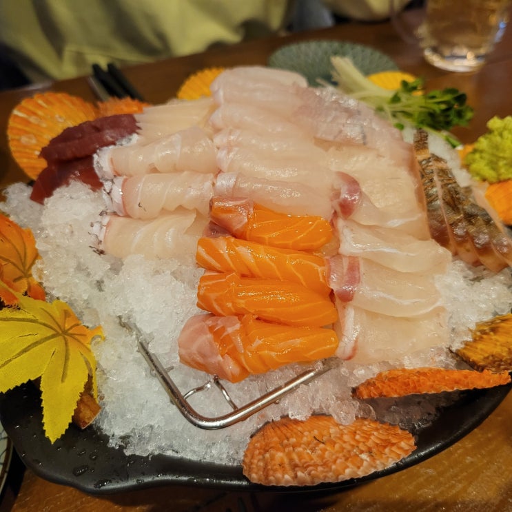  성수동술집 아키야마 연어맛집 ,굴튀김 추천!