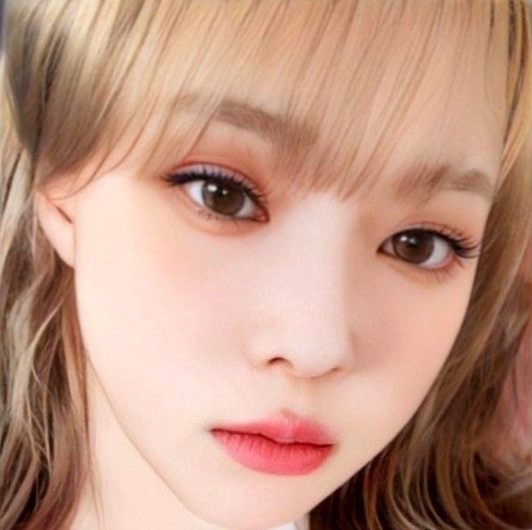 에스파 윈터 사진 모음 / 배경화면 / 움짤 gif / 셀카 /과사 과거사진 /프사 / 실물짤 /무보정 고....