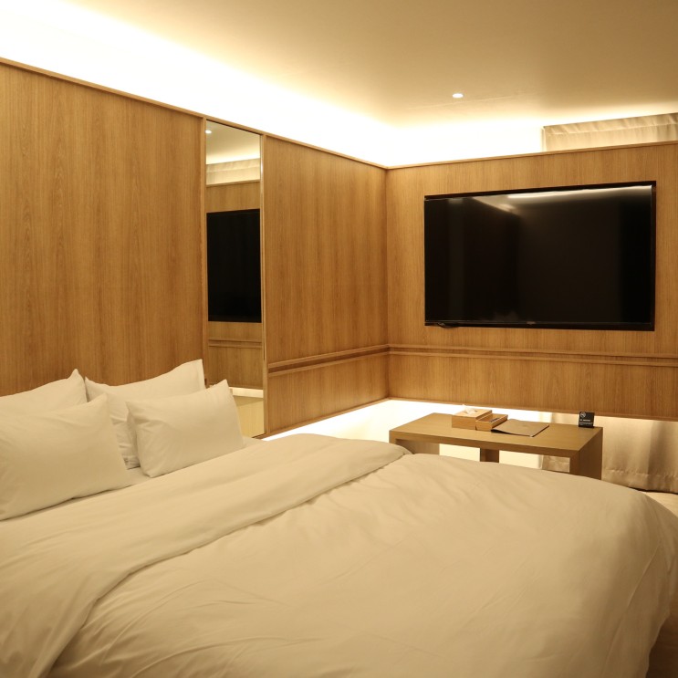 파주 금촌 감성 분위기의 깔끔한 호텔 - 소도호텔 스위트룸