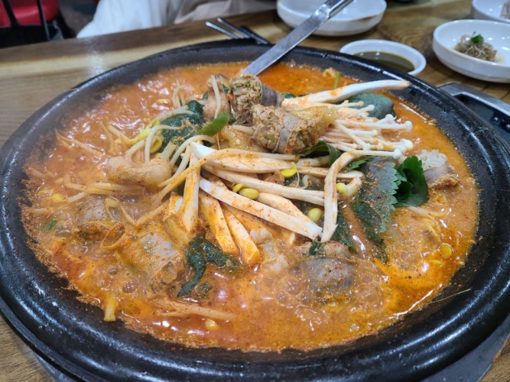  남포동 술집 순대마을 칼칼한 곱창전골