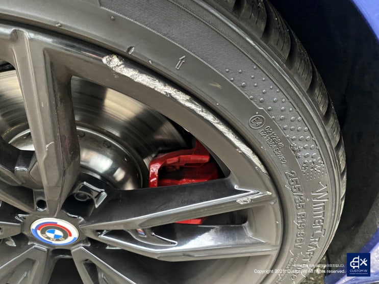  기존 BMW G20 M340i 792M 휠수리 후 블랙유광 휠도색