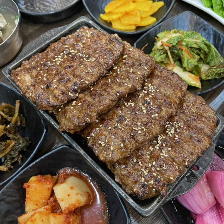 [광주] 떡갈비 뿐만 아니라 반찬까지 다 맛있는 송정동 형제송정떡갈비