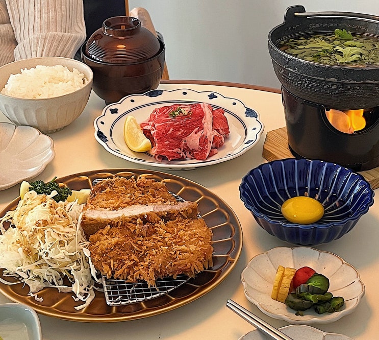  서울 신사 도산공원 | 일본 가정식으로 유명한 호호식당 방문해봄