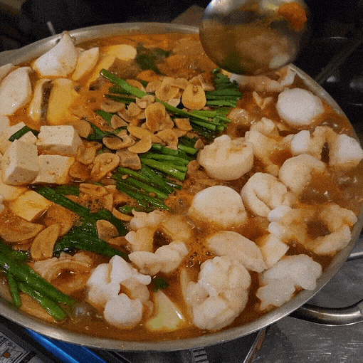  사직동 소고기 소우데스 점심도 맛있어요