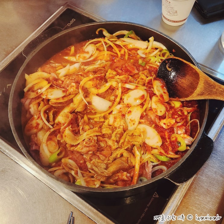 가산동 점심 제육볶음 부자아지매 가산동 점심 제육볶음 부자아지매