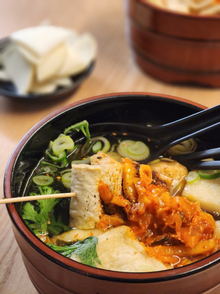  [강남 논현 :: 걍우동] 가성비 갑 논현 우동 찐맛집 l 닭꼬치 필수