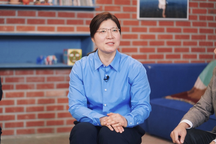 "김태희보다 예뻤다" 여자역도 영웅 장미란, 살 빼고 보여준 미모 수준에 유재석도 놀랬다 "김태희보다 예뻤다" 여자역도 영웅 장미란, 살 빼고 보여준 미모 수준에 유재석도 놀랬다