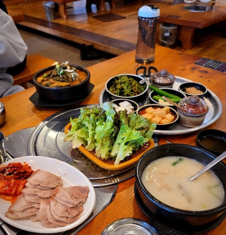 구미 봉곡동 맛집,퍼무리 족발&보쌈(돼지국밥, 감자탕, 수육)