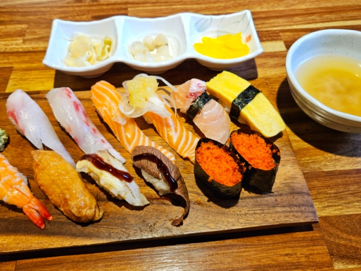 부산 양정 초밥 가게 '일광스시', 가성비 혼밥 점심으로 초밥 런치세트 주문 (덮밥도 있어요!) 부산 양정 초밥 가게 '일광스시', 가성비 혼밥 점심으로 초밥 런치세트 주문 (덮밥도 있어요!)