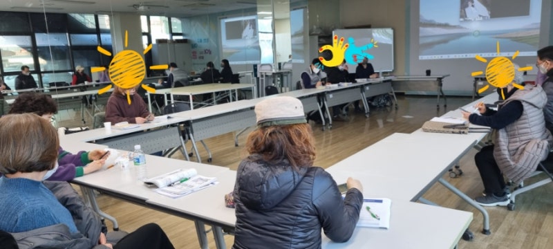 [인천중구여성회관] 스마트폰 활용교육, 스마트폰활용지도사 2급 자격증 과정 9회 - 키오스크 어플 활용하고 스텔라브라우저 음악과 동영상 무료로 다운로드, 문제풀이 등 스마트폰강사