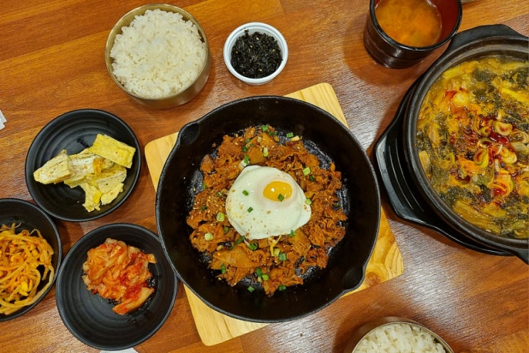  [성수]갈랭:냉면 맛집에서 맛본 철판제육과 한우국밥 돼만족 후기