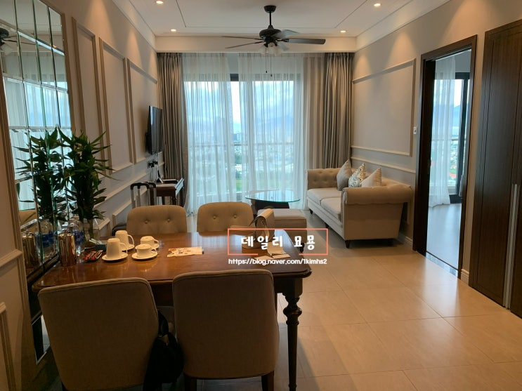  [베트남] 다낭 루프탑 수영장&바 있는 저렴한 호텔 알타라 스위트(Altara Suites)