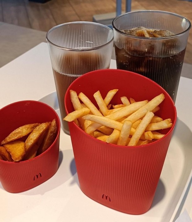 맥도날드 감자튀김 용기 교체 고무용기 인기 역시 디자인 맥도날드 감자튀김 용기 교체 고무용기 인기 역시 디자인