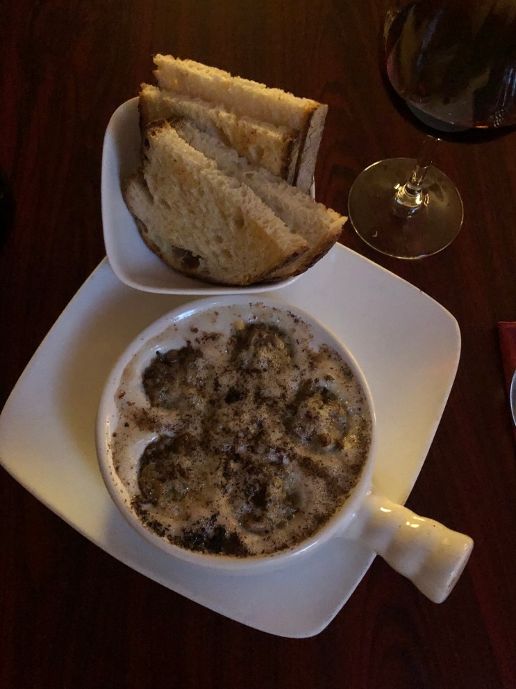 뉴욕 비건 프렌치 레스토랑 _ Delice & Sarrasin 버섯으로 만든 에스카르고