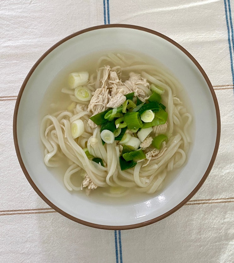  SSG 이마트, 피코크 일산교자 닭칼국수