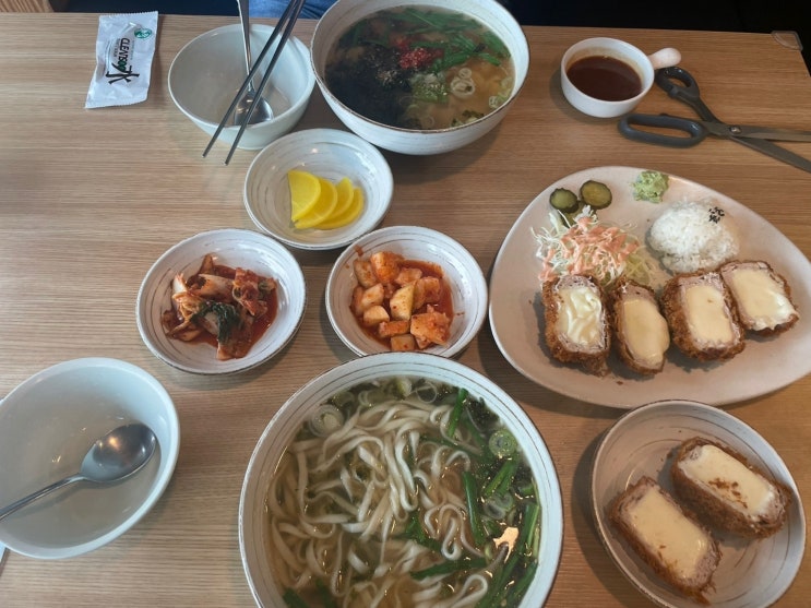  부산 정관 얼큰한 칼국수와 수제비 치즈돈까스 맛집 얼칼