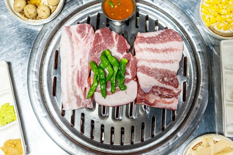  김포 장기동 맛집 - 누구나 반할 흑돼지 삼겹살 부연