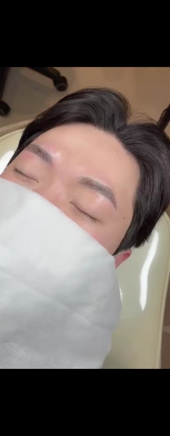  건대눈썹문신 남자눈썹문신 끝판왕 아인뷰티랩건대점에서