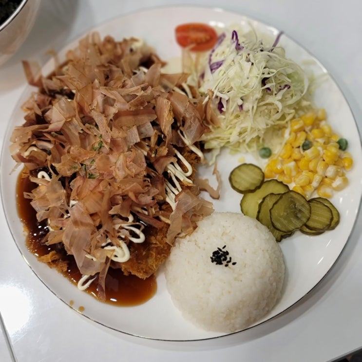  금정구돈까스 남산동돈까스 맛집 냥까스 아이들이 맛있다고 또 가자고했어요.