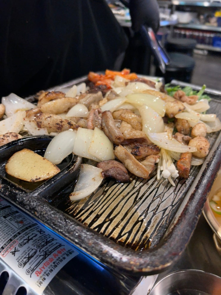  강남곱창 강남역곱창 진구곱창 다 구워서 잘라져서 나와서 기름이 안 튀고 편하게 먹자구