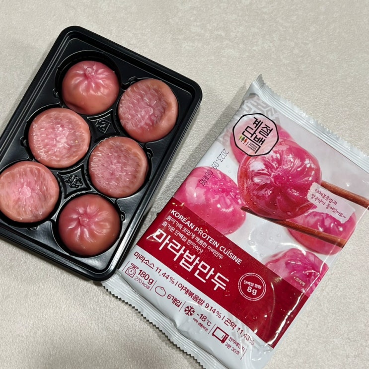  닭가슴살 만두로 맛있게 단백질 채우기! | 계절단백 마라밥만두