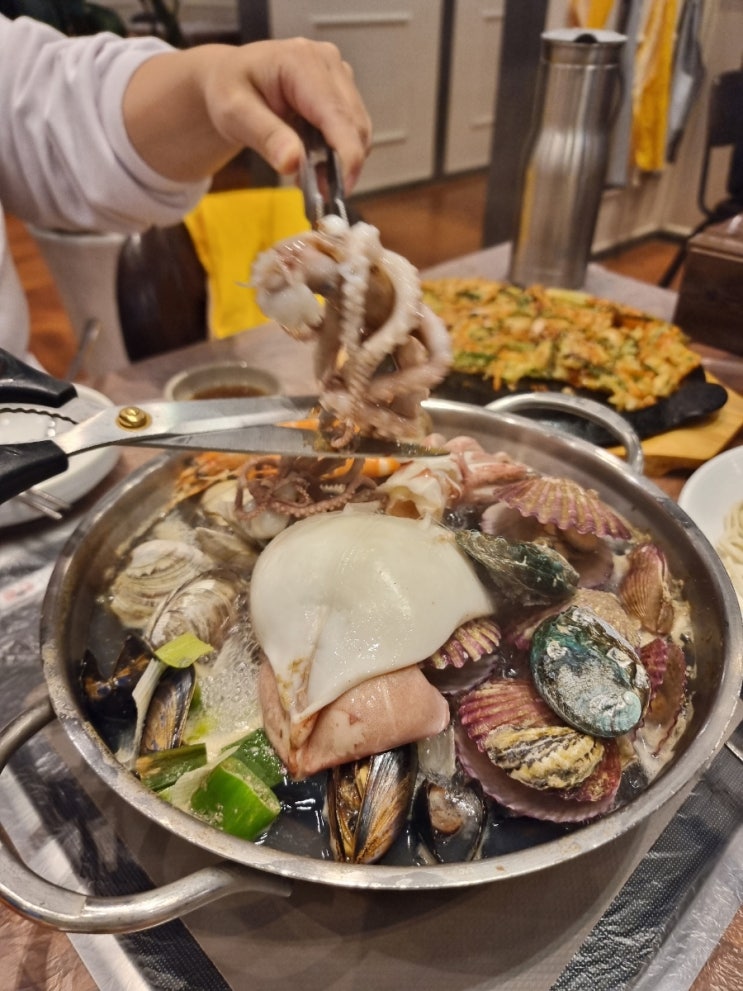  복많네해물칼국수-파주출판단지본점-문발동. 파주