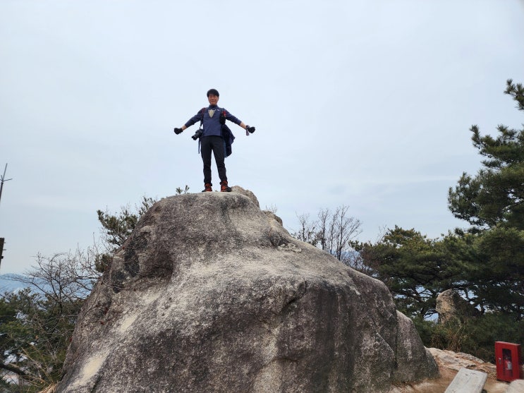 백악산 청와대 춘추관 등산코스로 다녀온 산행 백악산 청와대 춘추관 등산코스로 다녀온 산행