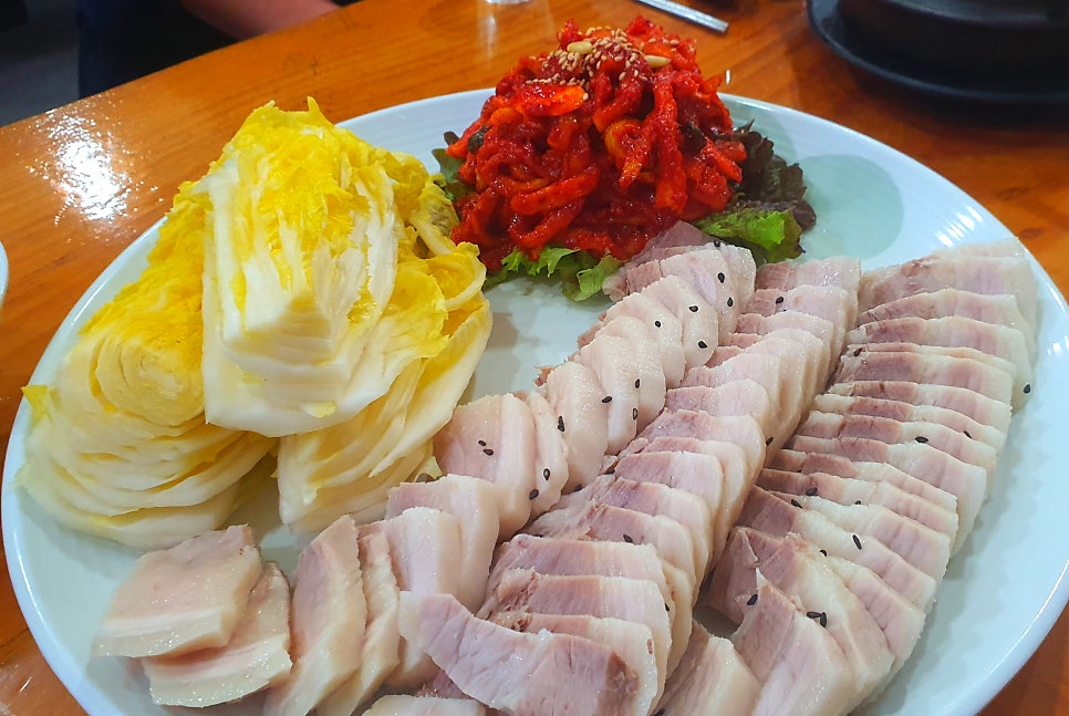 뚱뚱이할머니 족발보쌈 송산점 사진 4