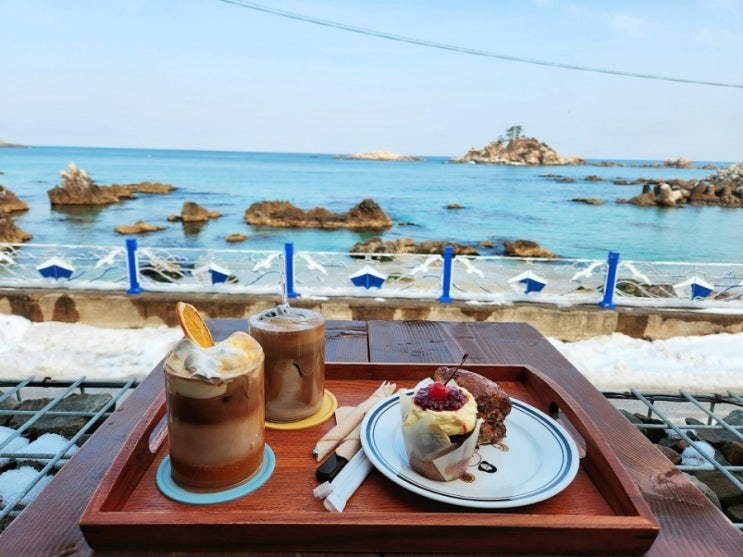 강원도 동해바다, 용화, 장호항 뷰맛집 동화 같은 풍경이 있는 네가있는바다 삼척카페 강원도 동해바다, 용화, 장호항 뷰맛집 동화 같은 풍경이 있는 네가있는바다 삼척카페