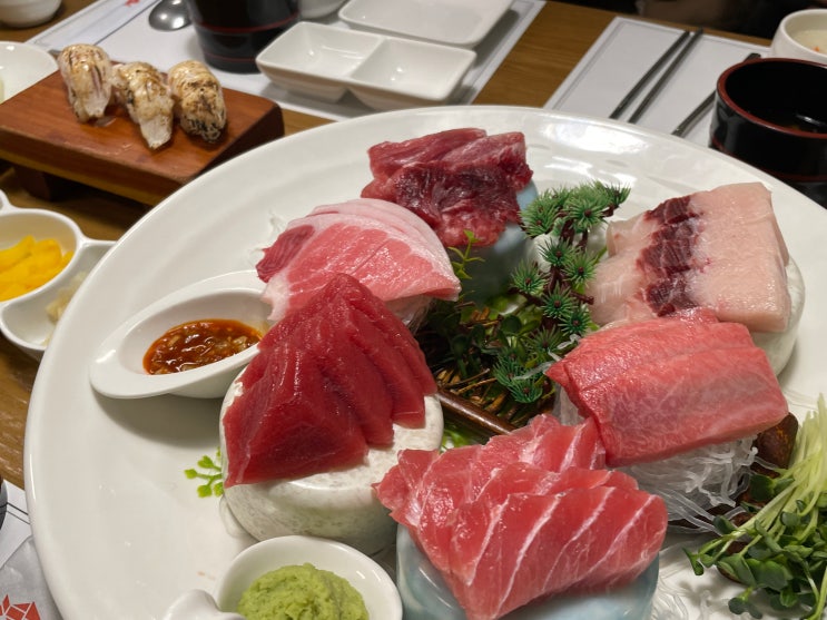  논현역맛집 우제홍참치 간장게장 주는 무한리필참치