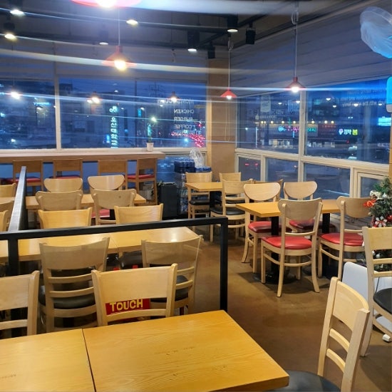 맘스터치 오산대점 사진 5