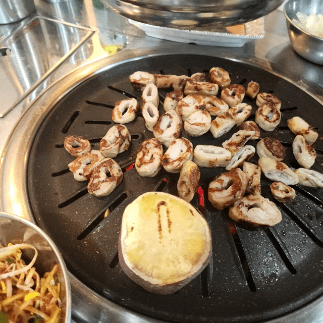  두암동고기집 막창 맛있는 고깃찝, 사이드반찬도 푸짐해!